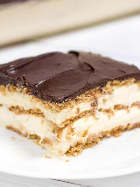 No Bake Chocolate Eclair Cake